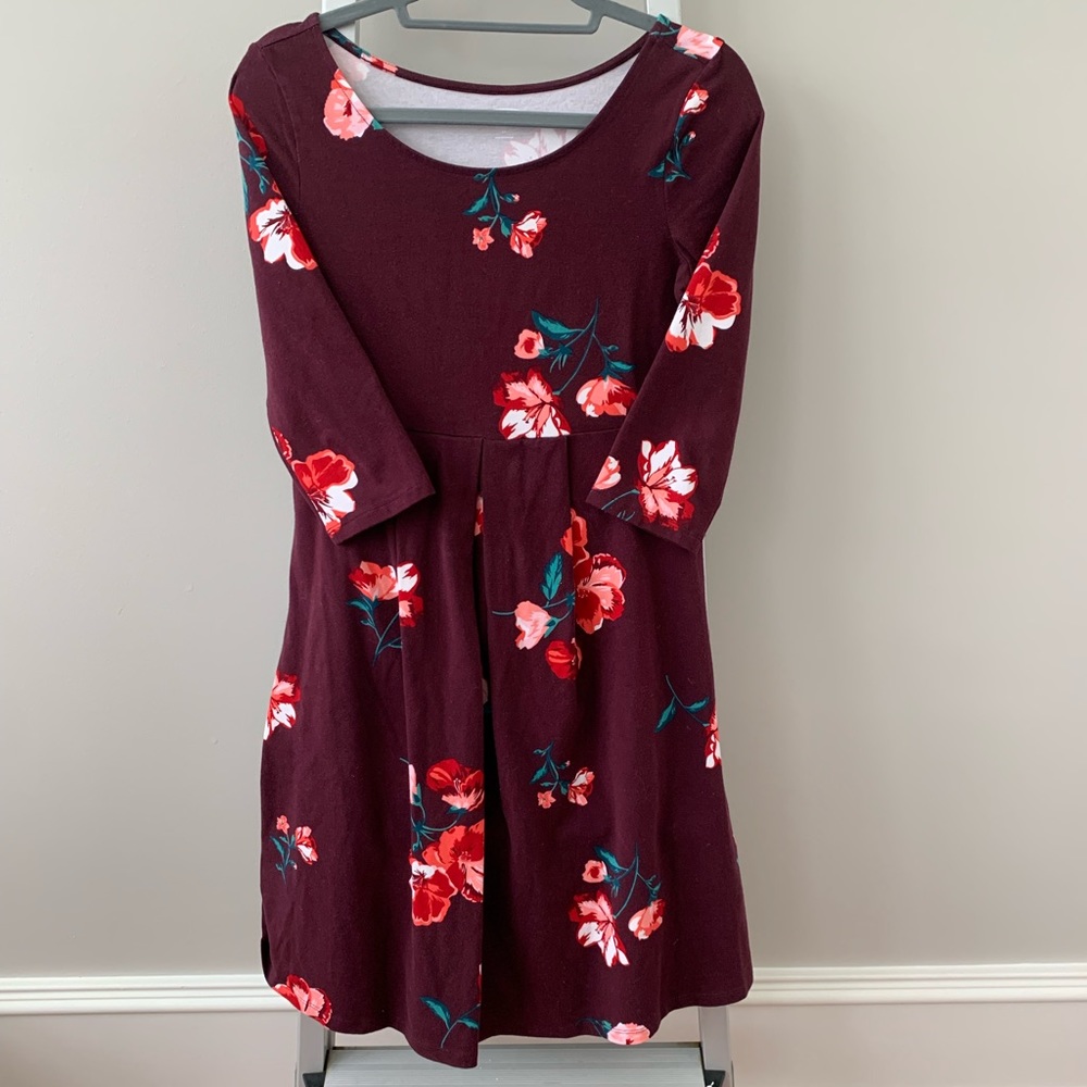 Old Navy 3/4 Sleeve Maternity A-Line Burgundy Floral Dress